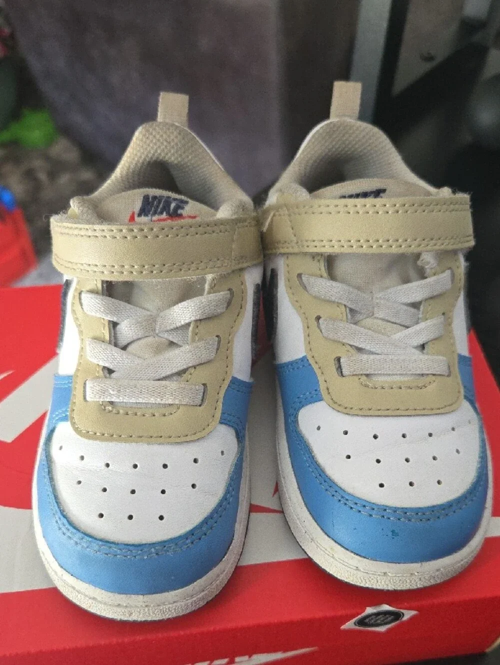 Nike Kids White Blue Navy Red Low-Top Court Sneaker